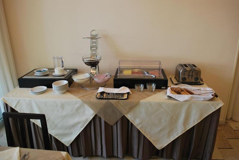 Hotel Cristoforo Colombo Cesenatico Esterno foto