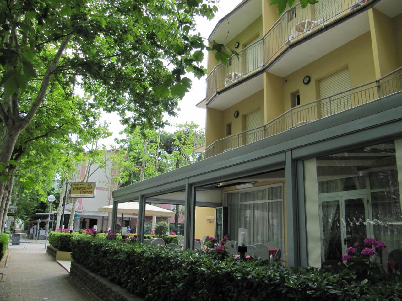 Hotel Cristoforo Colombo Cesenatico Esterno foto
